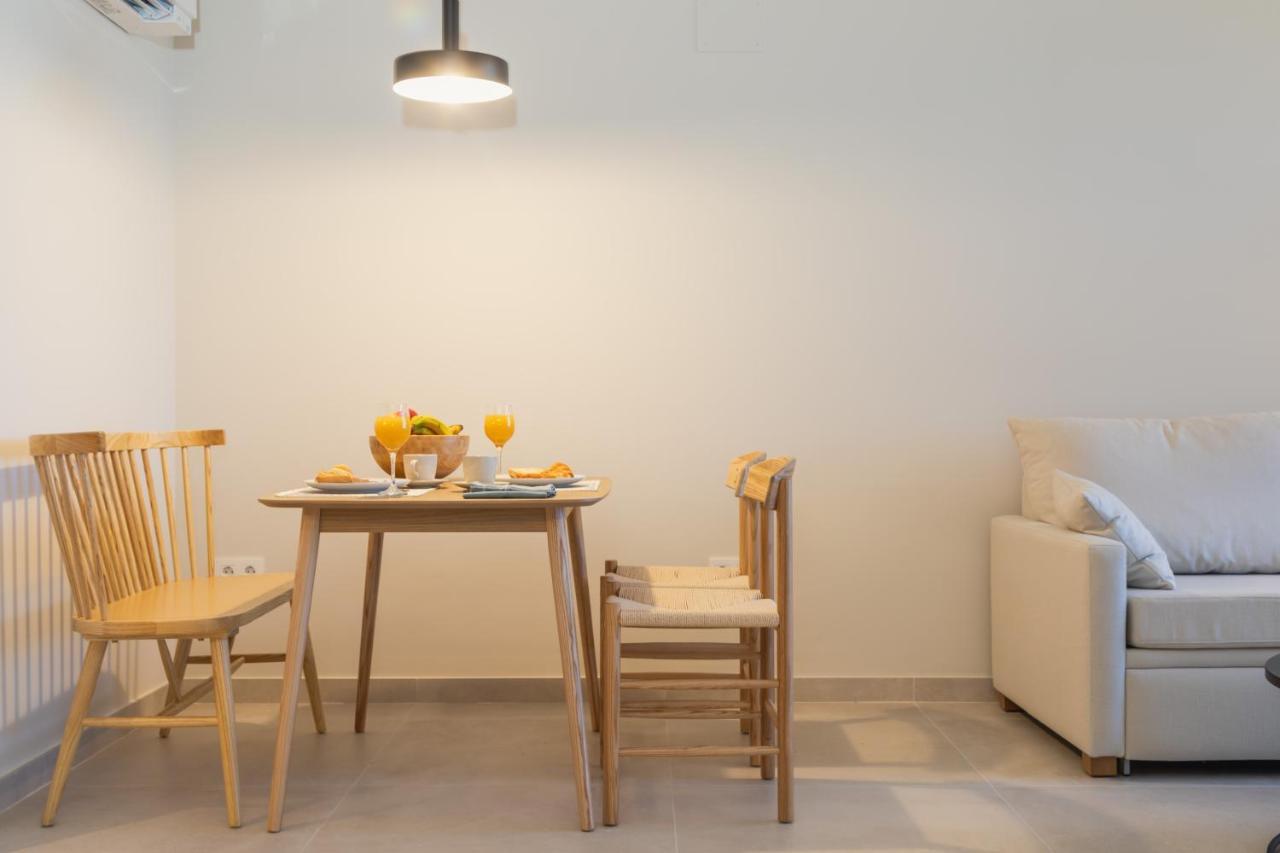 Apartamentos Playa Victoria Кадис Экстерьер фото